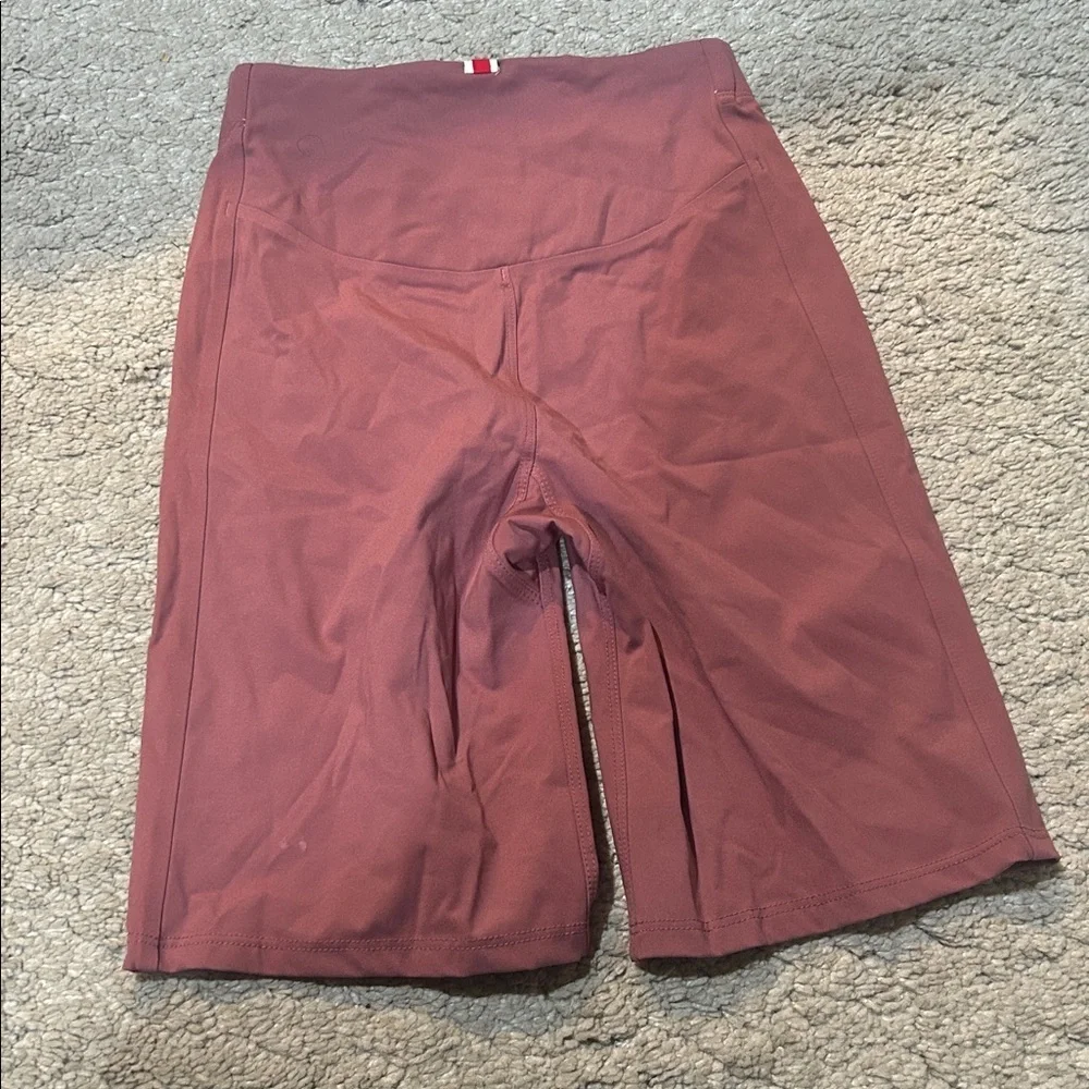 Tracksmith Allston Long Shorts in Rosewood size XS EUC